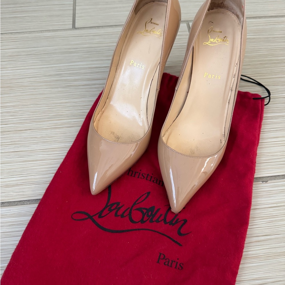 Christian Louboutin Beige Heels